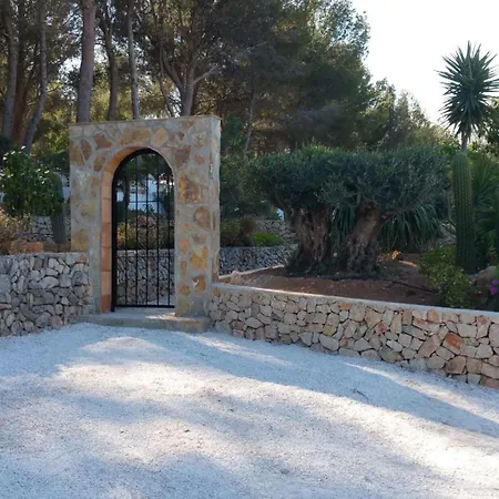 Ref 147) 10 Persons Calpe