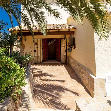 Ref 147) 10 Persons Villa Calpe