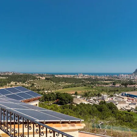 Ref 147) 10 Persons Villa *